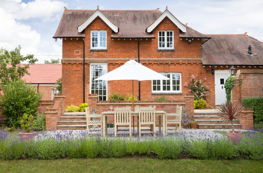 The Best Neighborhoods in St Albans for Families: Finding the Perfect Place to Settle Down